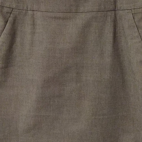 Banana Republic Brown Pencil Skirt - Picture 2 of 10